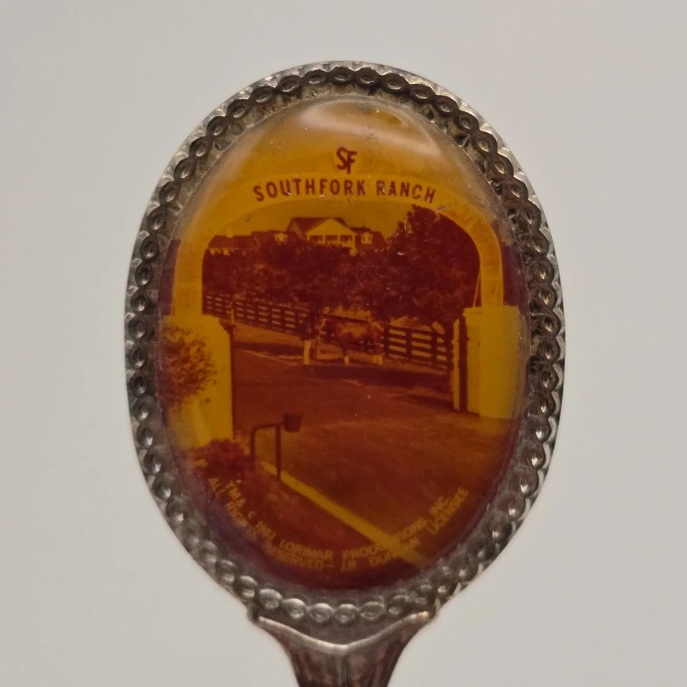 Exquisite‎ Vintage 1981 Southfork Ranch Dallas Show Silver Plated Spoon UK Made